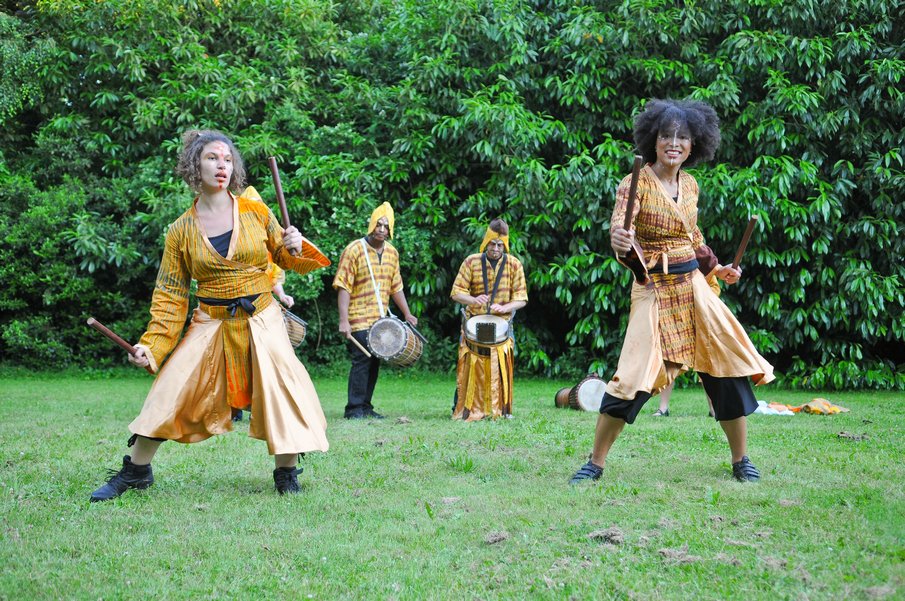 Evry Daily Photo - Cie Afrodite - Fete Mille et une Lumieres 161.jpg